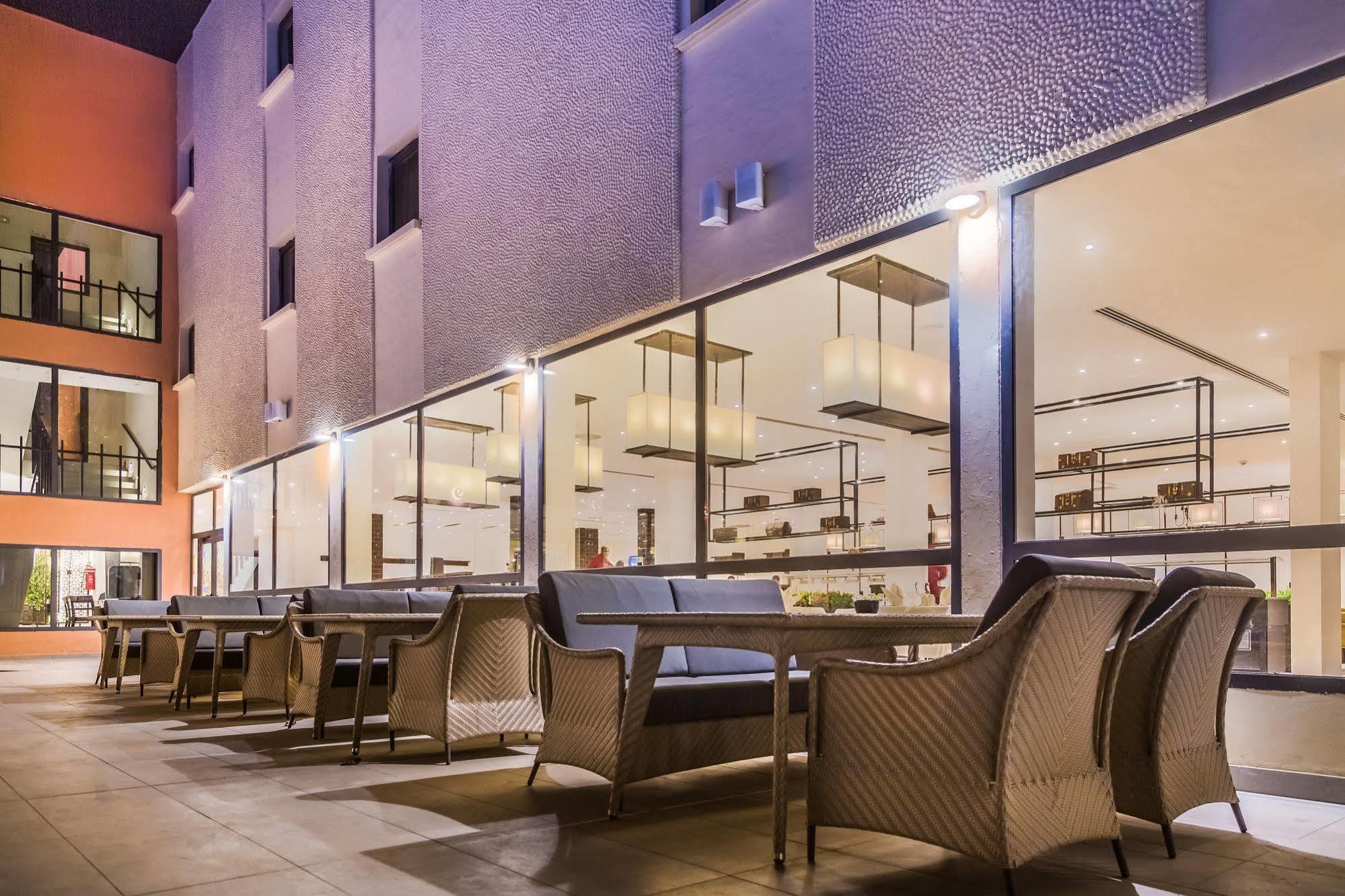 Azalai Hotel Nouakchott Exterior photo